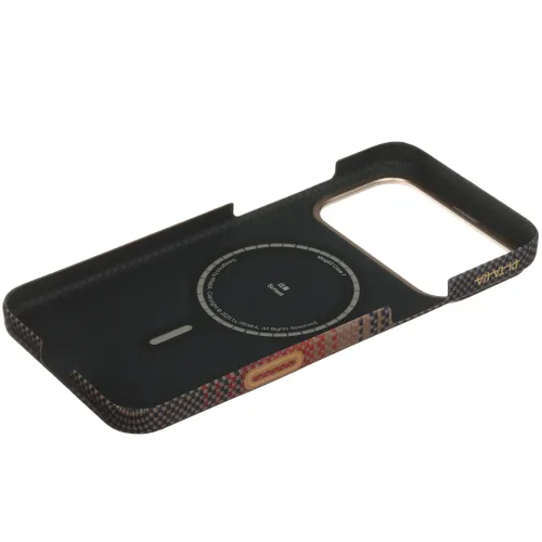 Чехол Pitaka Ultra-Slim Case iPhone 17 Pro коричневый, красный